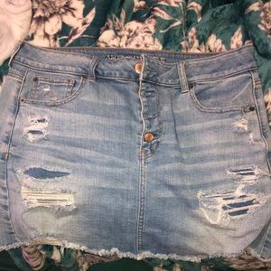American Eagle Mini Skirt!